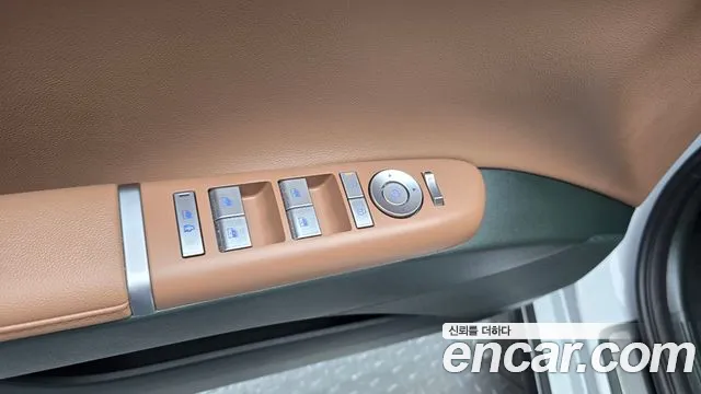 Hyundai Grandeur GN7 — Фото автомобиля 29
