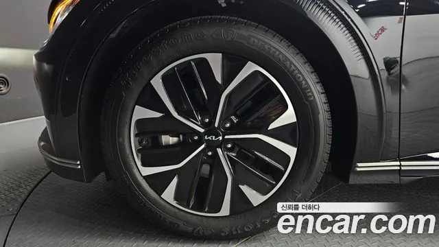 Kia EV6 Long Range — Фото автомобиля 5