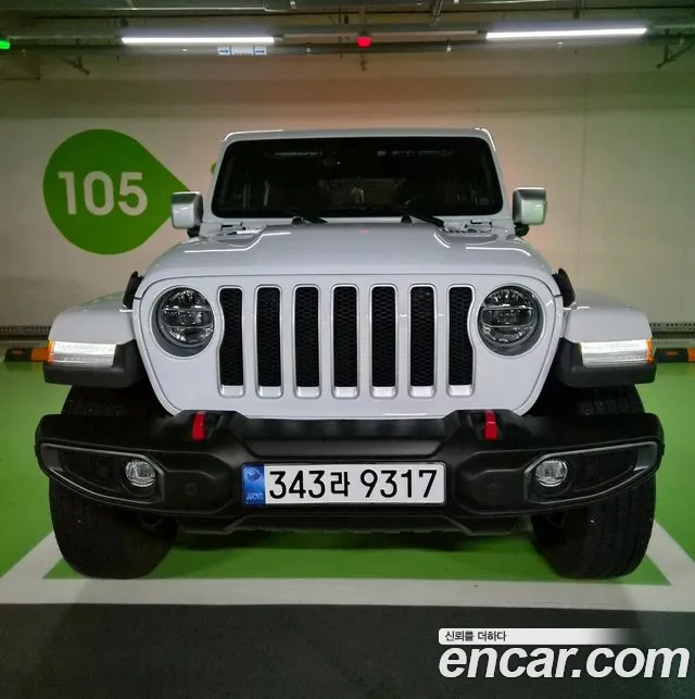 Фотография автомобиля — Jeep Wrangler JL
