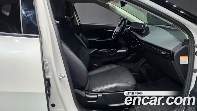 Kia EV6 — Фото автомобиля 17