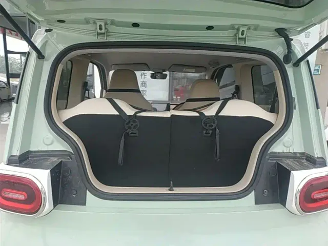 Wuling Hongguang Mini EV — Фото автомобиля 18