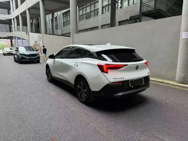 Buick Velite 6 — Фото автомобиля 7