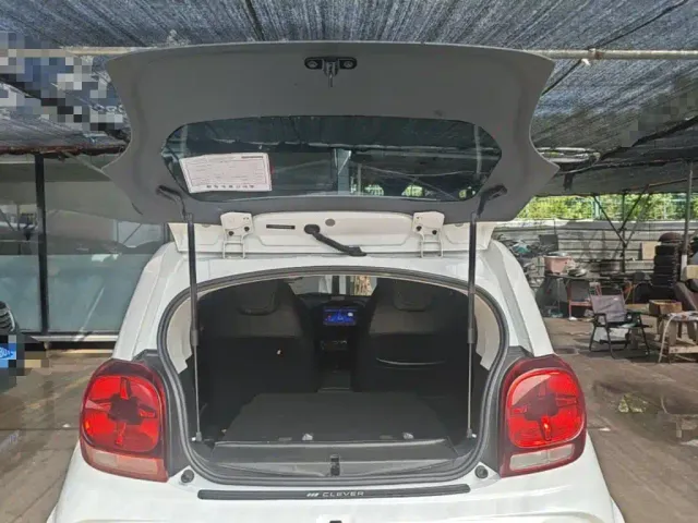 Roewe Clever — Фото автомобиля 18