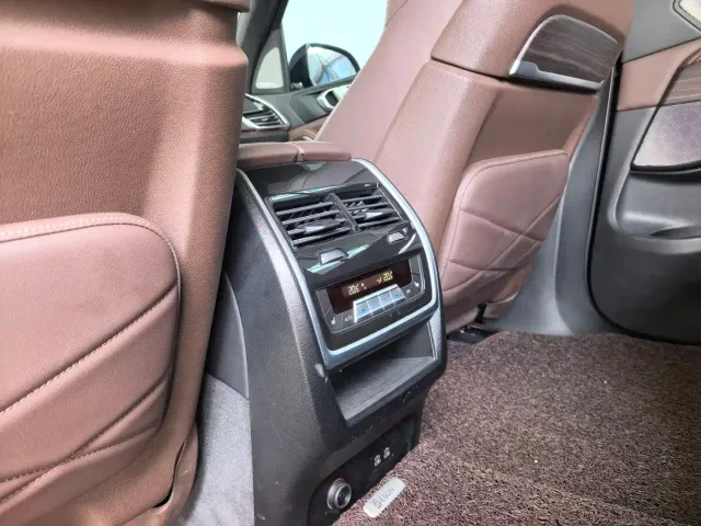 BMW X5 — Фото автомобиля 15