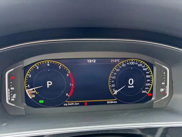 Volkswagen Passat — Фото автомобиля 15