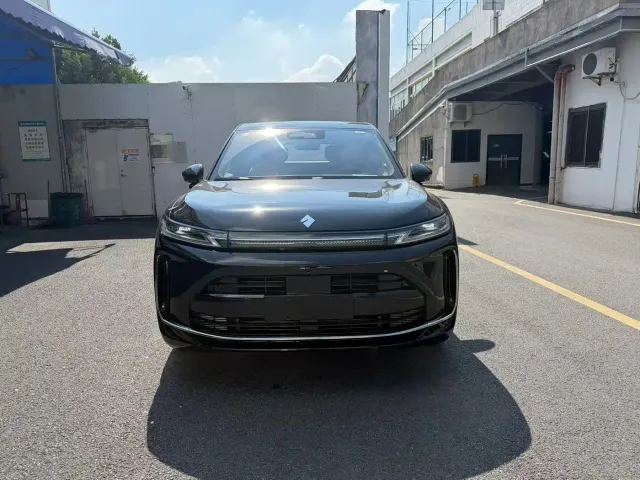 Huajing Baojun S — Фото автомобиля 2