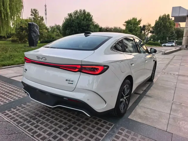 BYD Seal 06 — Фото автомобиля 6