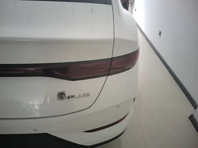 BYD Qin PLUS — Фото автомобиля 7