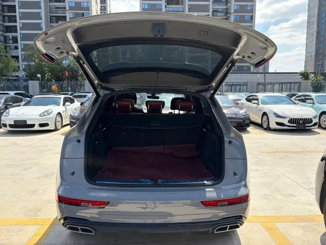 Audi Q5L — Фото автомобиля 8