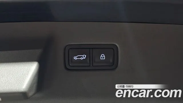 Hyundai Santafe Santa Fe (MX5) Бензин 2.5T 2WD — Фото автомобиля 30