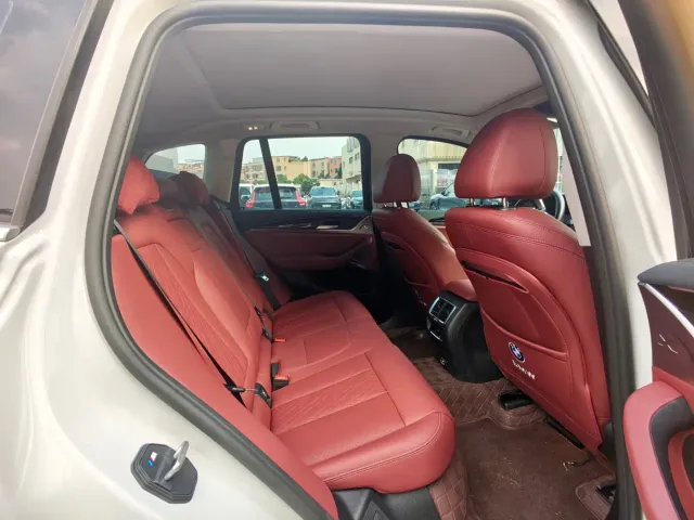 BMW X3 — Фото автомобиля 14