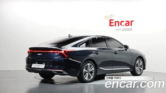 Kia K8 — Фото автомобиля 2