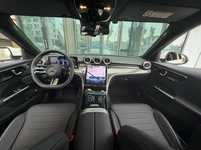 Mercedes-Benz C-Class — Фото автомобиля 8