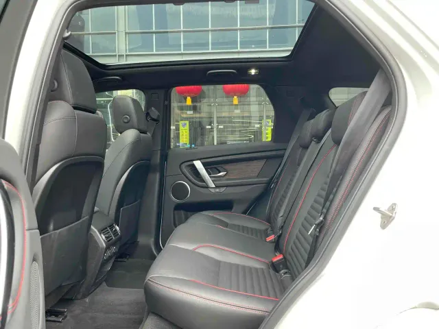 Land Rover Discovery Sport — Фото автомобиля 5