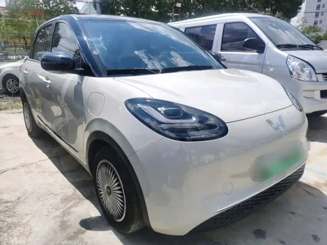 Wuling Bingo — Фото автомобиля 3