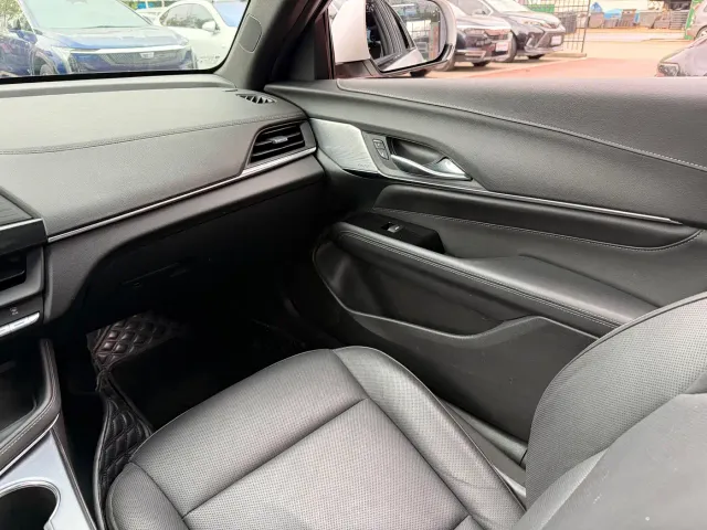 Cadillac CT4 — Фото автомобиля 9
