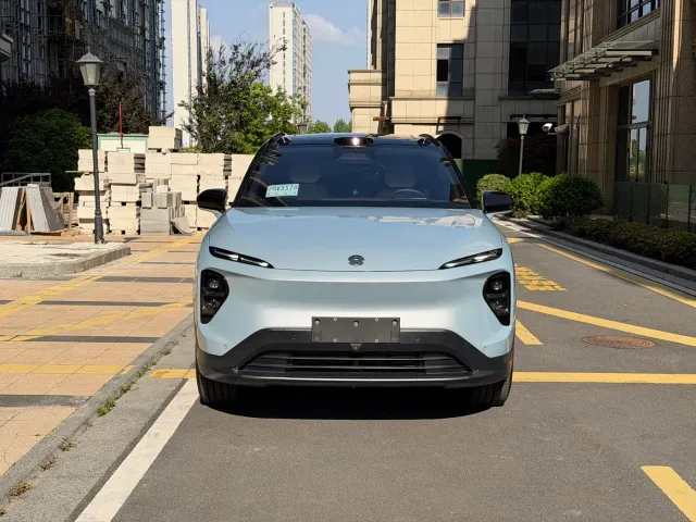 Nio ES7 — Фото автомобиля 2