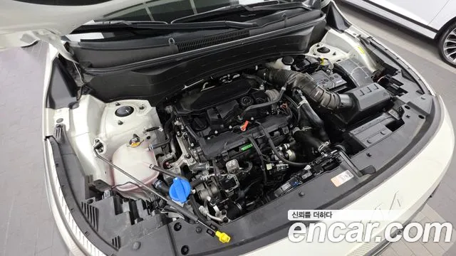 Kia Seltos — Фото автомобиля 9