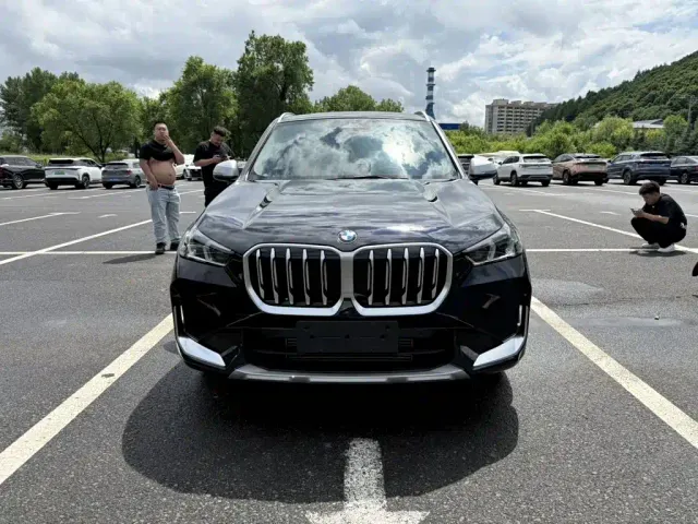 BMW X1 — Фото автомобиля 2