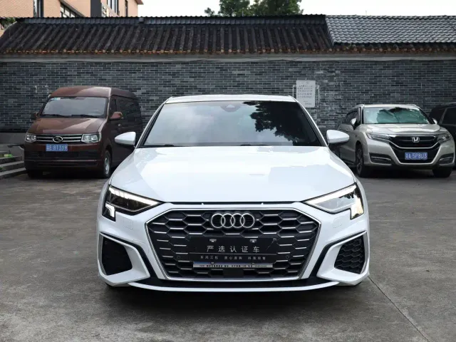 Audi A3 — Фото автомобиля 2