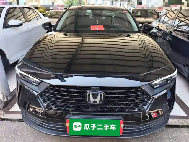 Honda Accord — Фото автомобиля 2