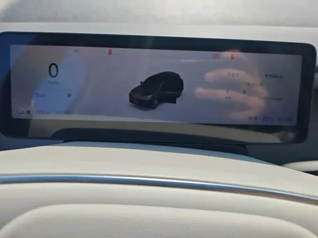 Leapmotor B10 — Фото автомобиля 14