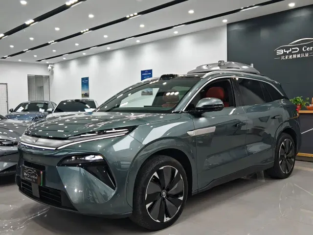 Фотография автомобиля — BYD Tang L