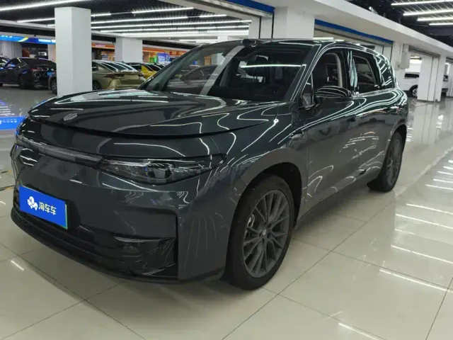 Фотография автомобиля — Leapmotor C10
