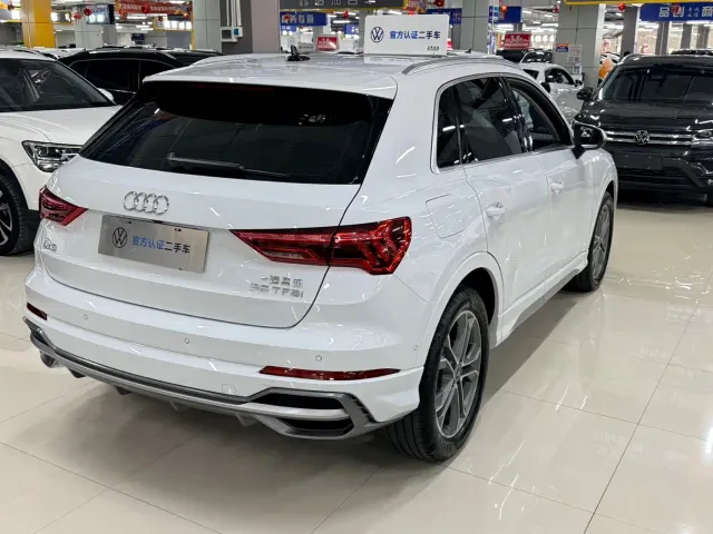Audi Q3 — Фото автомобиля 5
