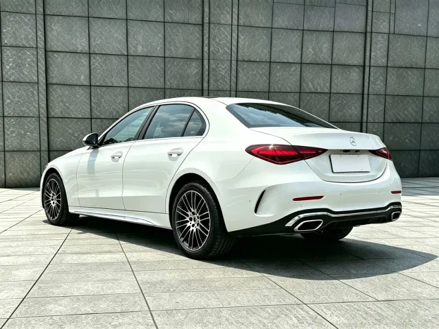 Mercedes-Benz C-Class — Фото автомобиля 14