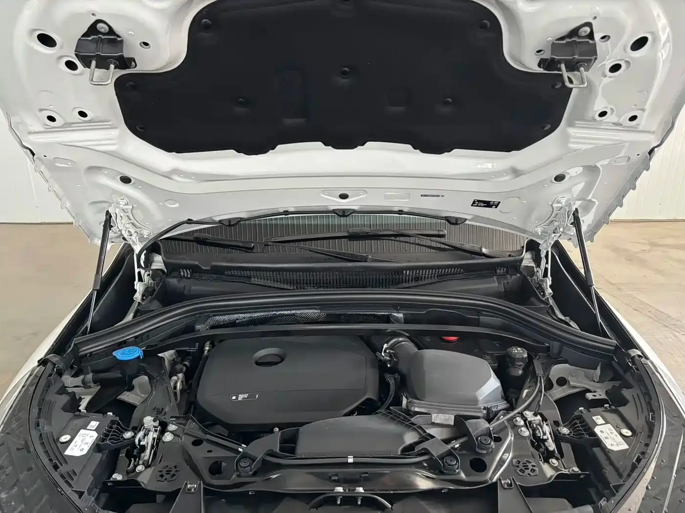 BMW BMW X1 2023 sDrive20Li X Design Package — Фото автомобиля 19