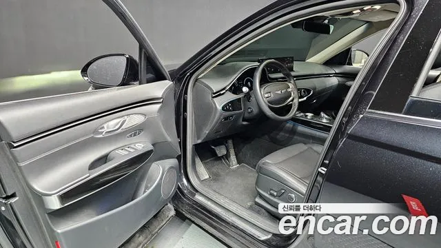Genesis GV70 2.5T Бензин AWD — Фото автомобиля 10