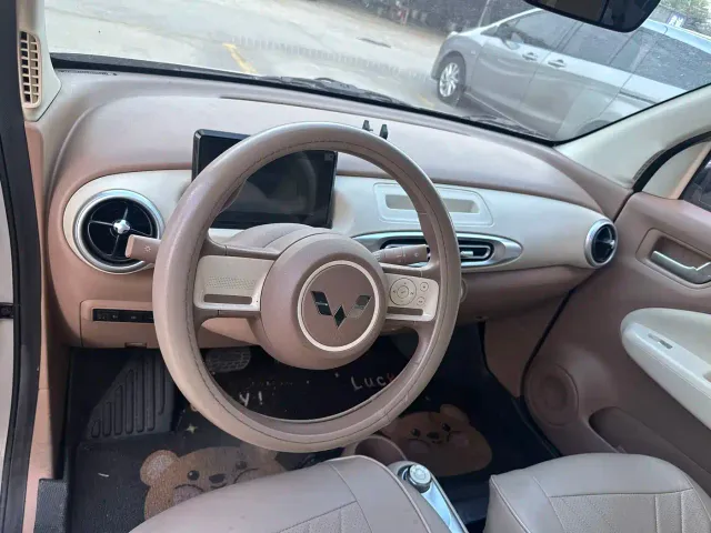 Wuling Hongguang Mini EV — Фото автомобиля 10
