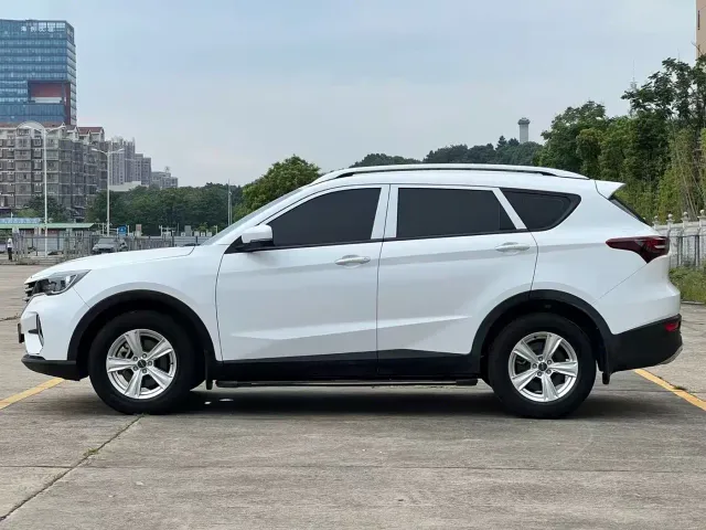 Jetour X70M — Фото автомобиля 16