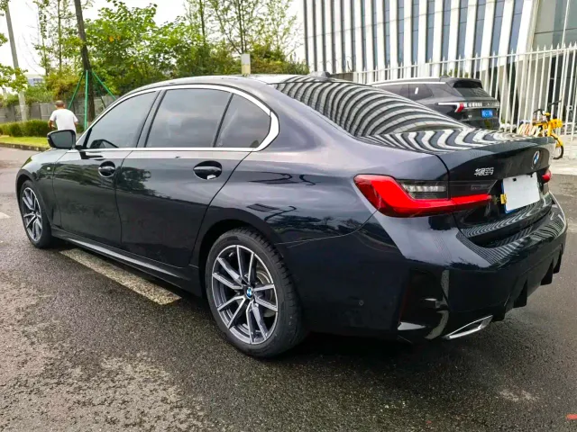 BMW 3 Series — Фото автомобиля 5