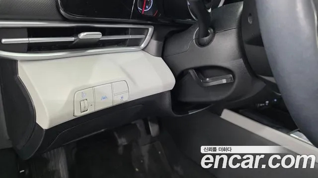 Hyundai AVANTE Avante (CN7) — Фото автомобиля 18
