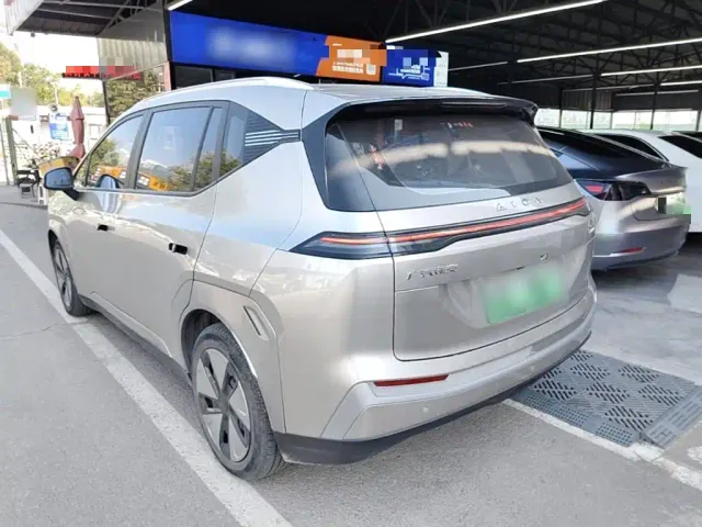 GAC Aion Y — Фото автомобиля 4