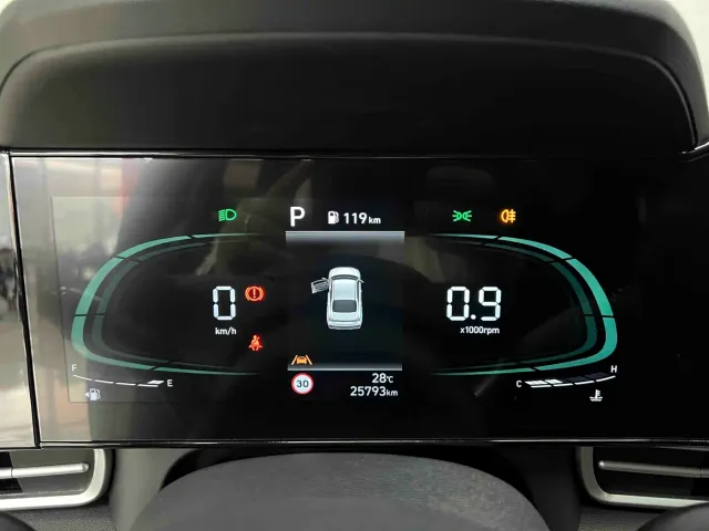 Hyundai Elantra — Фото автомобиля 10