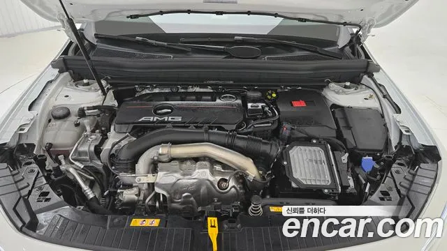 Mercedes-Benz GLB-Class — Фото автомобиля 6