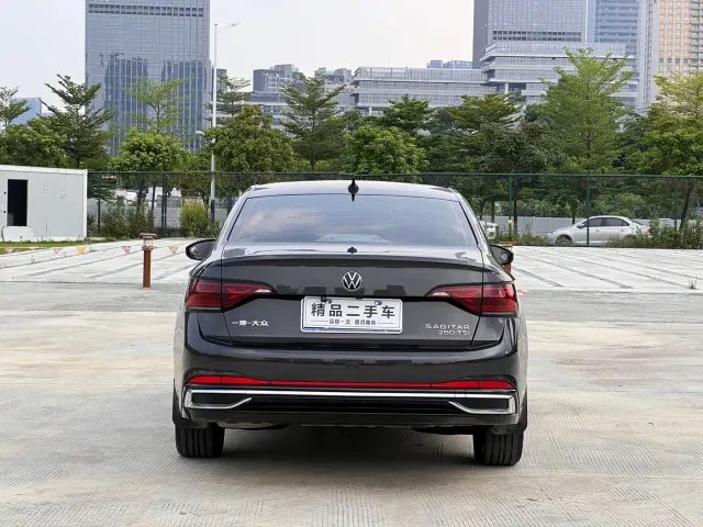 Volkswagen Sagitar — Фото автомобиля 5