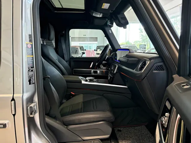 Mercedes-Benz G-Class — Фото автомобиля 20