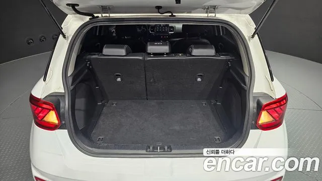 Hyundai Venue Venue 1.6 Modern Plus — Фото автомобиля 19