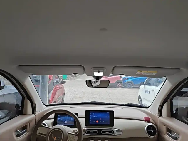 Wuling Hongguang Mini EV — Фото автомобиля 17