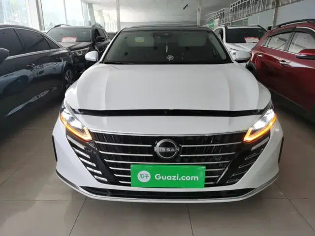 Nissan Teana — Фото автомобиля 2