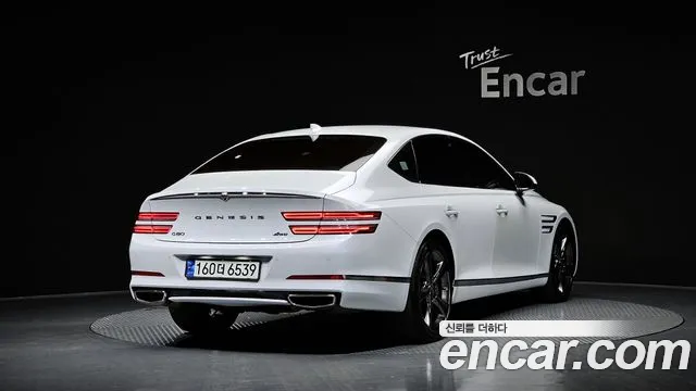 Genesis G80 Бензин 3.5 турбо AWD — Фото автомобиля 2