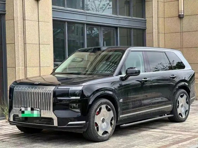 Фотография автомобиля — Zeekr 9X