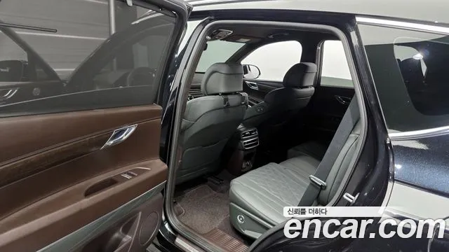 Genesis GV80 2.5T Бензин AWD — Фото автомобиля 11
