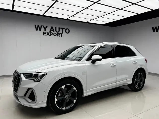 Фотография автомобиля — Audi Q3