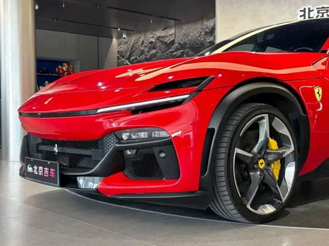 Ferrari Purosangue — Фото автомобиля 7