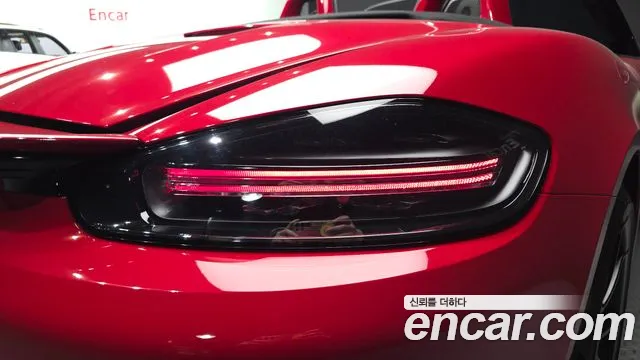 Porsche 718 — Фото автомобиля 23